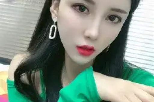 黄晓明离婚原因歌手李心月爆料网友：没证据爆料是诽谤！